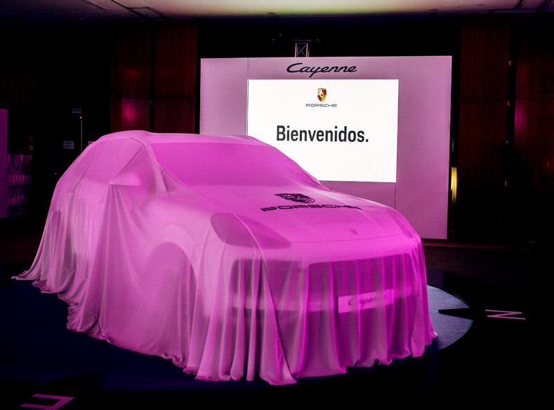 Apresentação do carro para Porsche Cayenne