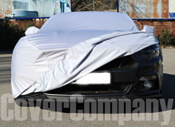 Capa de carro para o verão
